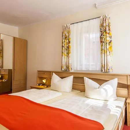 Wanderhotel Sonnebergbaude Waltersdorf (Gorlitz)