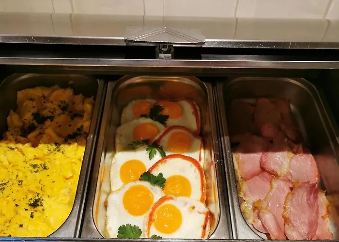 Wanderhotel Sonnebergbaude 3* ترسدورف