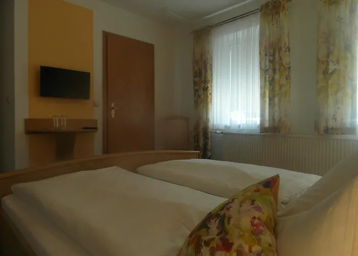 Wanderhotel Sonnebergbaude فندق