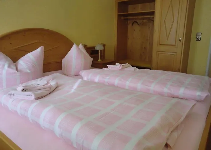 Wanderhotel Sonnebergbaude ترسدورف